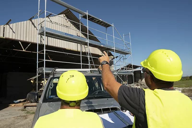 Fassadengerüst für Bauprojekte in Wien – Kostenlos geliefert